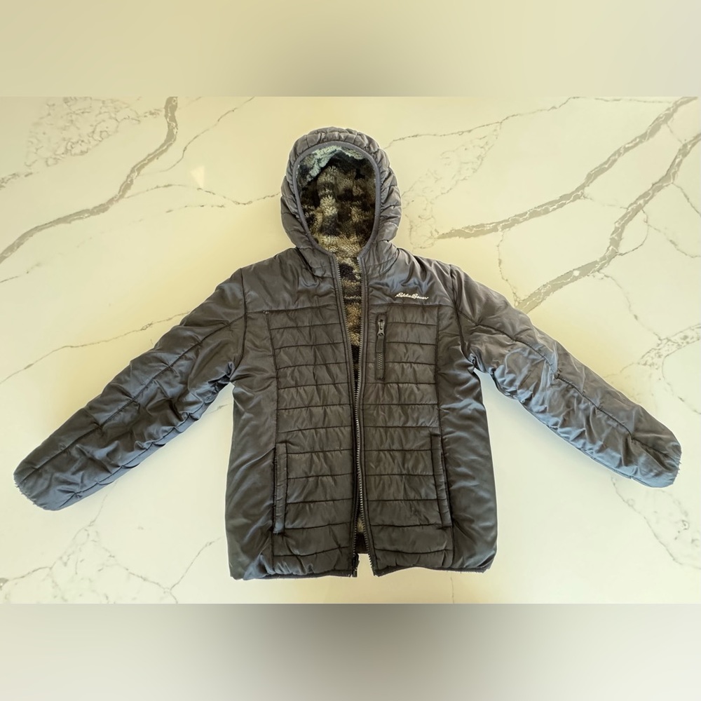 2 Puffer Jackets Size 9-10 - Picture 5 of 7